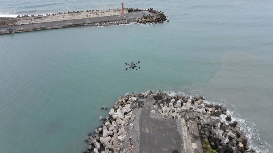 圖：中光電無人機港口巡查